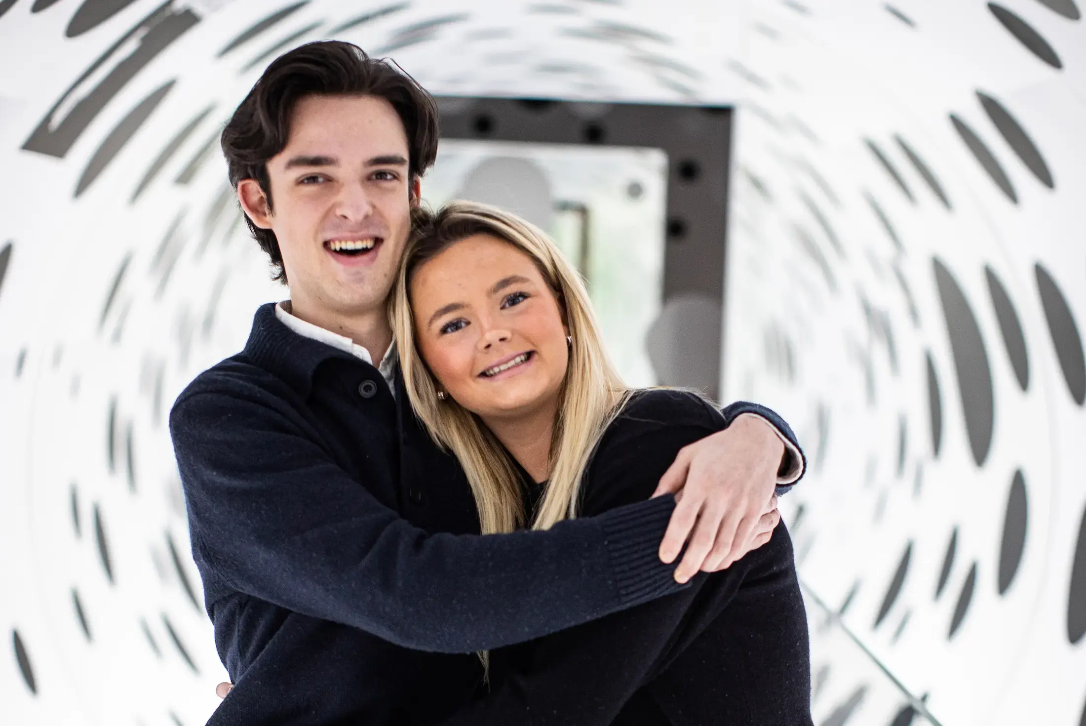 Date night in Stockholm? Here are our best tips for a great date! - Paradox Museum Stockholm - Optical Illusion Museum